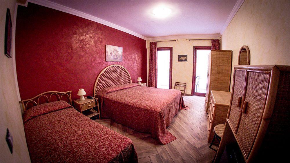 Hotel Riviera Маринела ди Селинунте Екстериор снимка